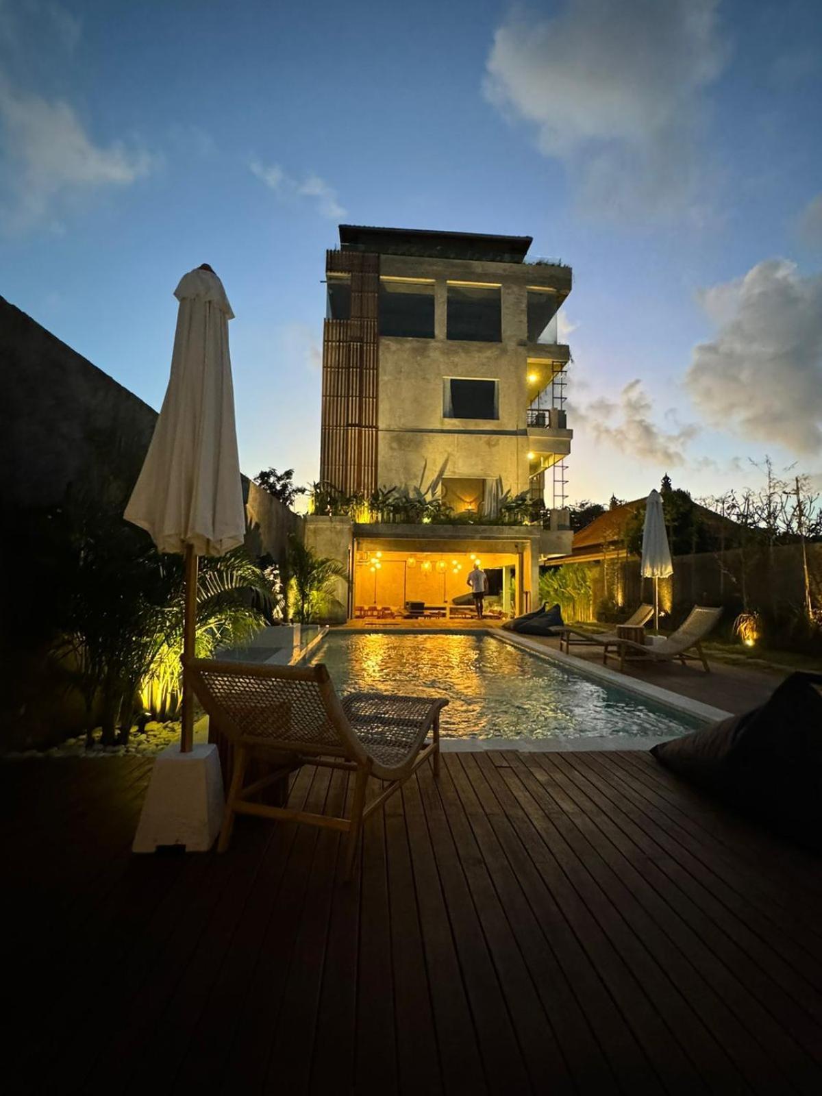 Salty Prana Retreat Center Hotel Uluwatu  Exterior photo